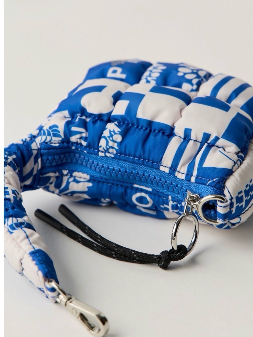 FP MOVEMENT by FREE PEOPLE PRINTED MICRO POUCH in SAILING CLUB - Picture 3 of 13